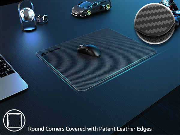 Rounded corners with patent leather edges,both stylish and elegant