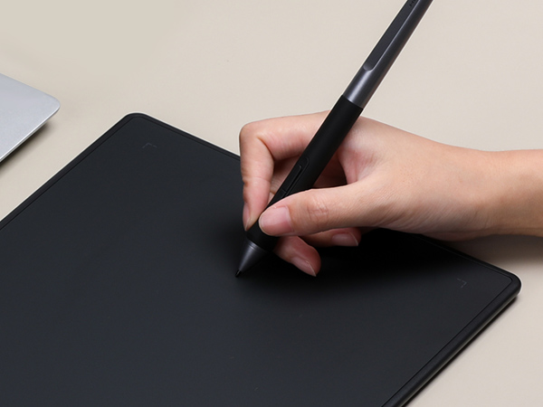 Paper-like Drawing Surface