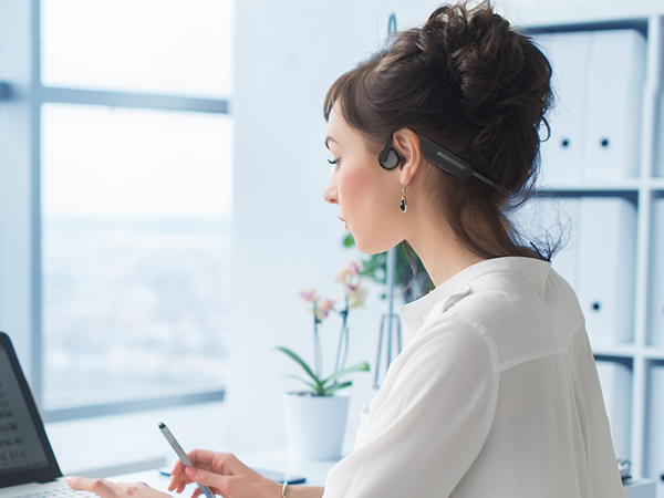 Bone conduction headphones