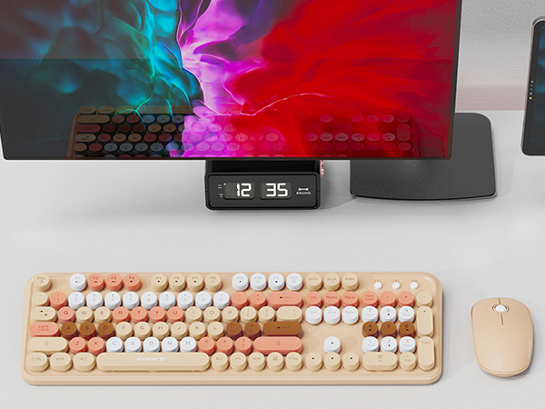 brown mouse and keyboard