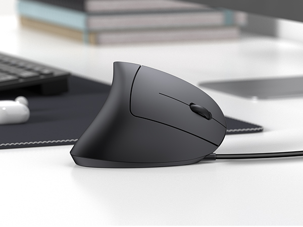 ergonomic wired mouse