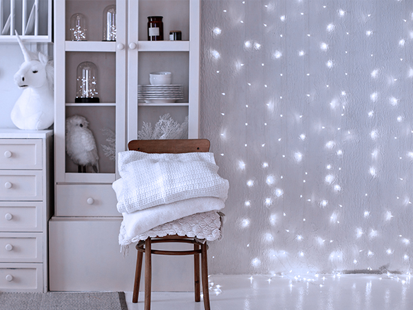 curtain-light-string