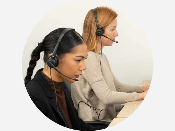 Environmental Noise Cancelation, two microphones, advanced algorithm, clear voice pickup