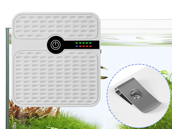 The hook design makes it convenient to carry.