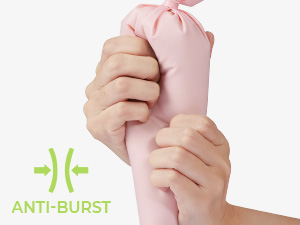 piping bags and tips set