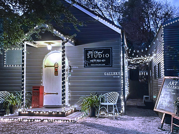 Solar powered string lights
