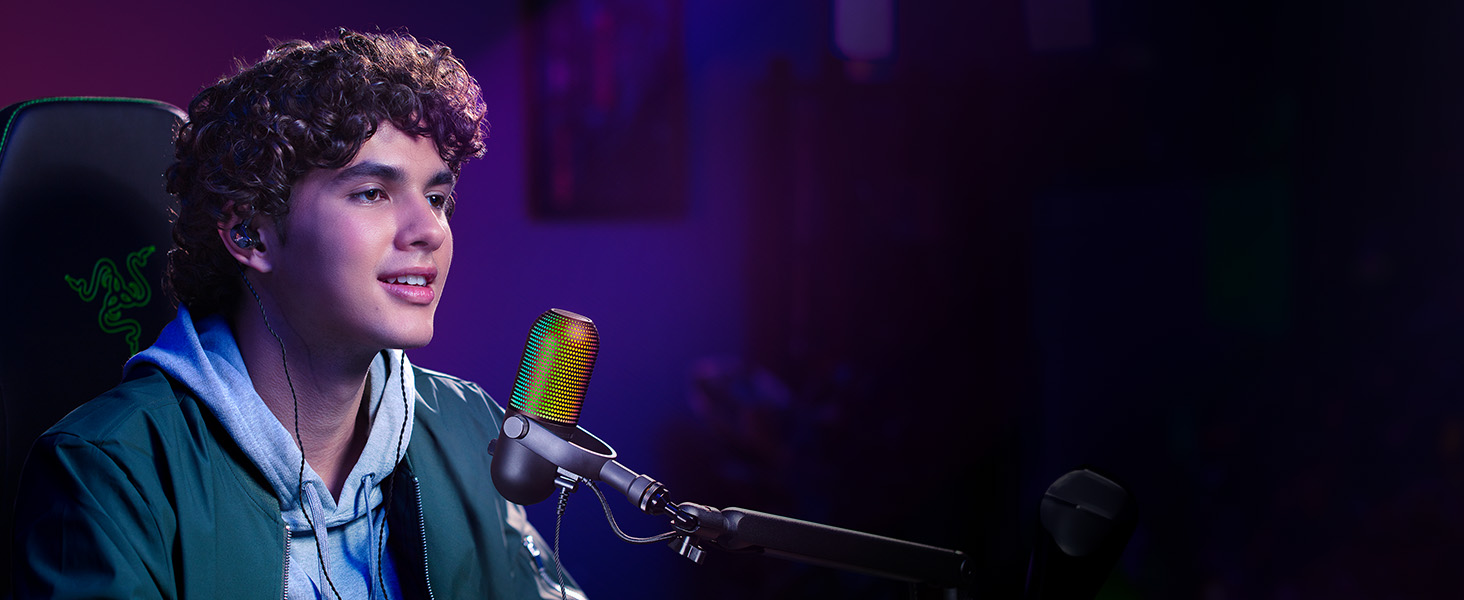 Razer Seiren V3 for PC computer iphone podcast blue yeti rode hyperx steel series lavalier lapel 