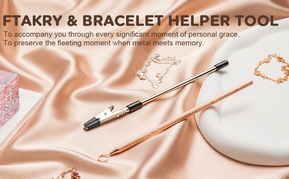 Bracelet Helper Tool