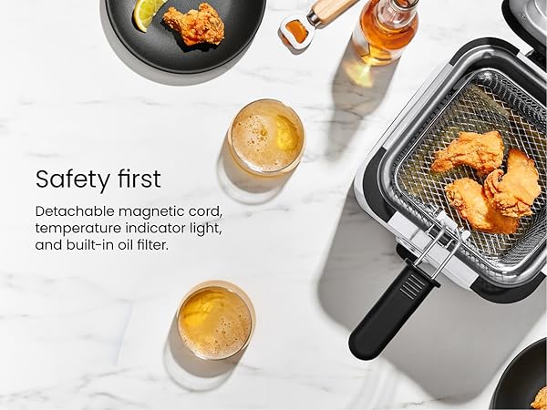 Detachable magnetic cord, temperature indicator light and built-in oil filter