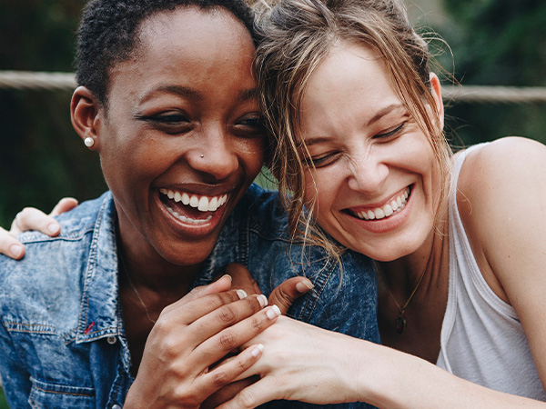 For a confident smile, soak with Efferdent retainer cleaner
