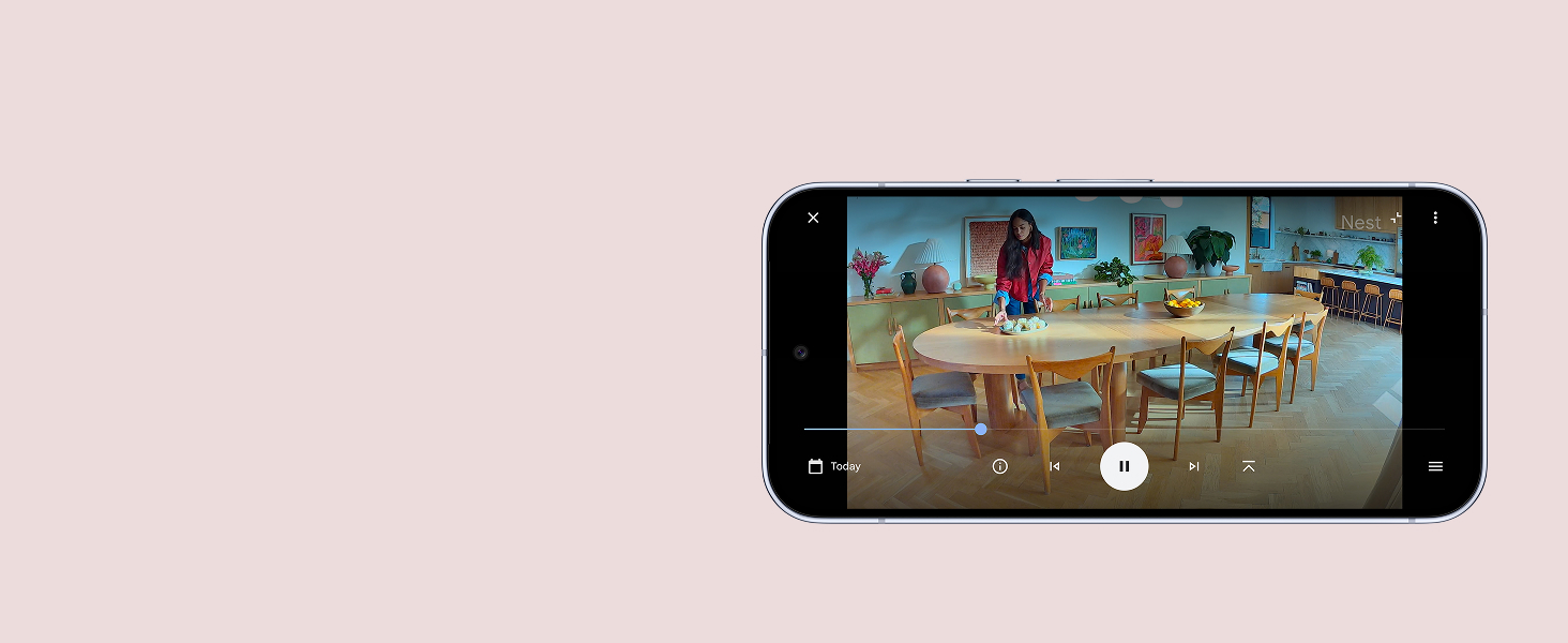 See more with Nest Cam’s highest resolution yet, and a taller, wider field of view.[1,2]