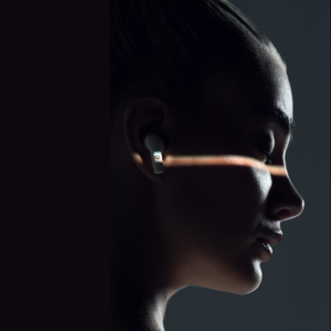 bluetooth wireless earphones, earbuds, airpods
