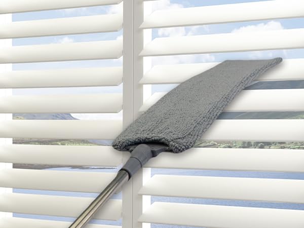 gap dust cleaner