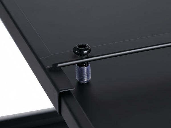 Expansion interfacewithscrewfasteningdesign
