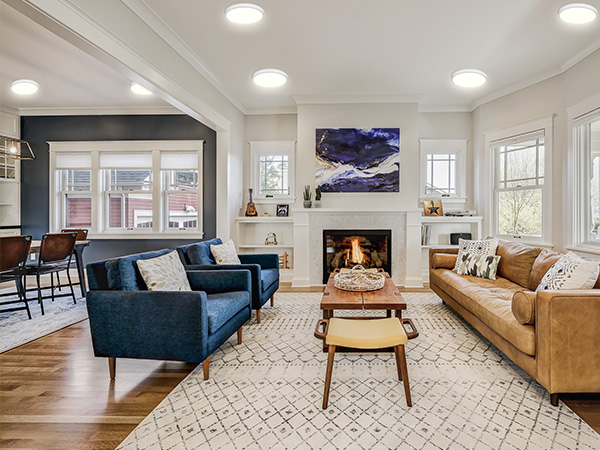 closet light fixture