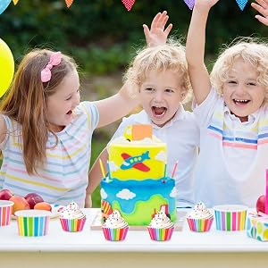 Rainbow cupcake liners application