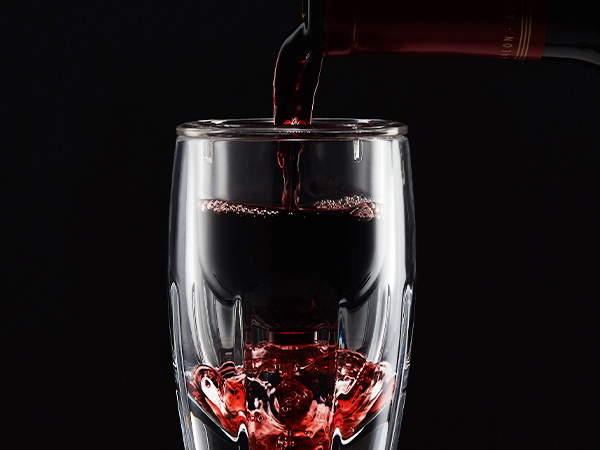 Enjoy rapidly decanted wine quicker than you can say Chateauneuf-du-Pape!