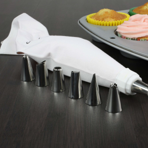 Piping Bags and Tips
