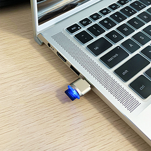 microSD card reader for laptop