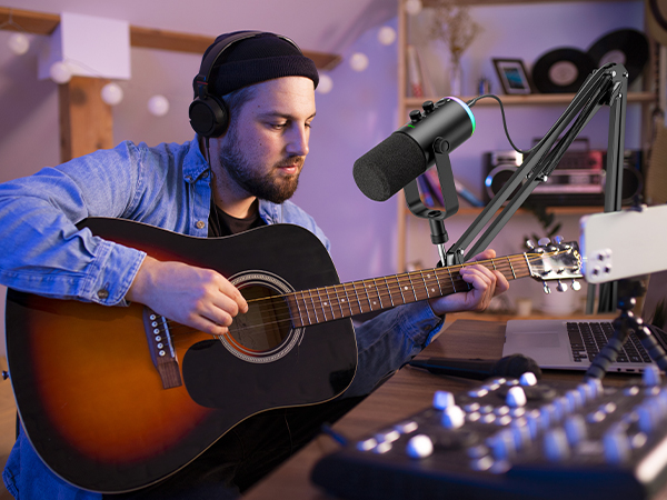 Dynamic Gaming Microphone