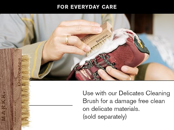 The Standard Brush features stiff bristles that are tough on stubborn stains and great 
