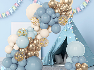  blue balloon arch