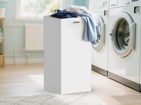 Clothing storage box