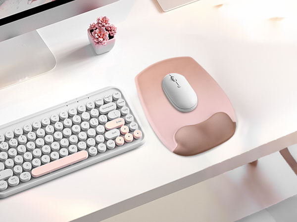 Mouse Pad with Wrist Rest Support
