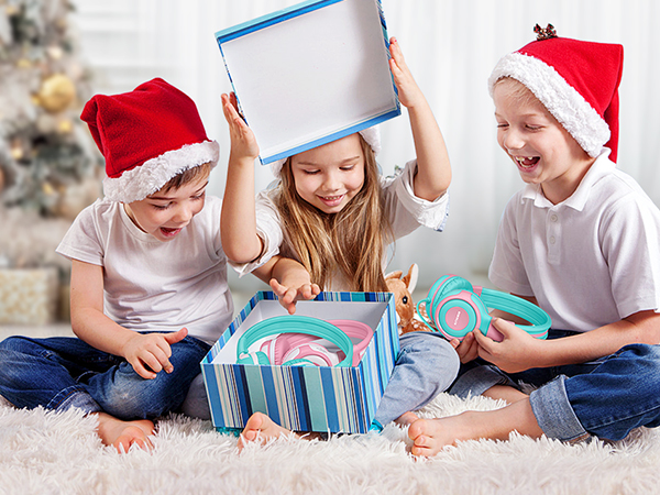 kids headphones with microphone