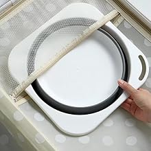 Easy to hang folding washbasin