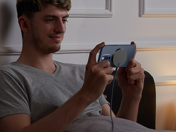 MagSafe Charger 15W Wireless Charger