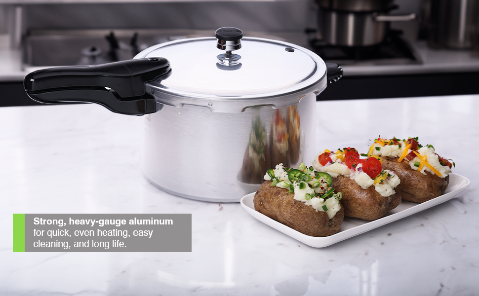 Pressure cooker with baked potatoes