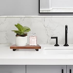 kitchen counter decor