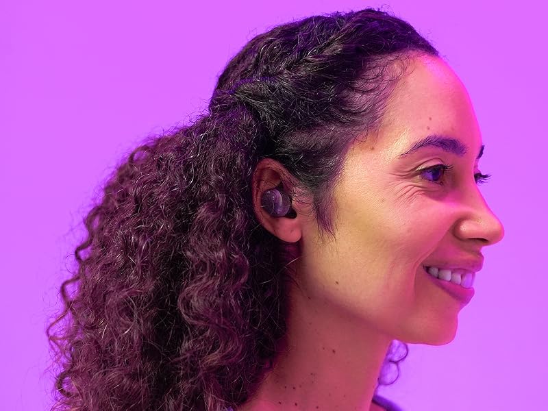 Showing the small fit of go pop +