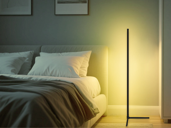 bedroom floor lamp