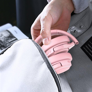 wireless headphones with microphone