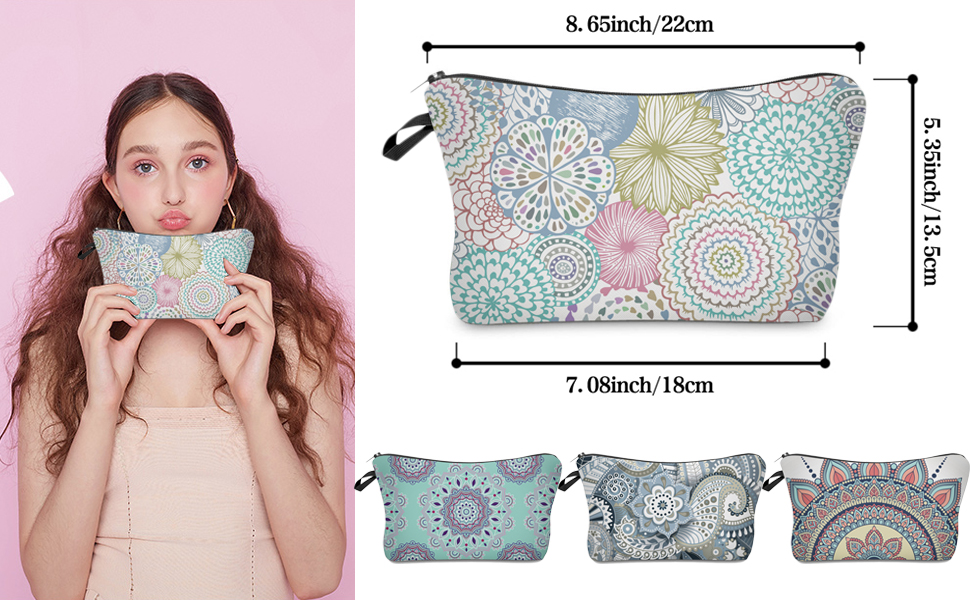makeup bag size