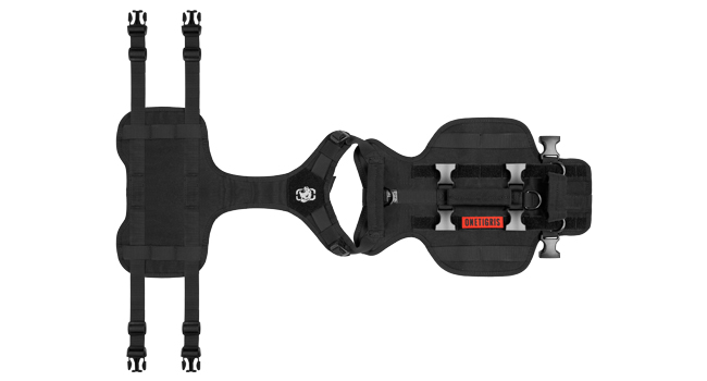 the [ unused0 ]'s bag is designed to be used as a seat belt