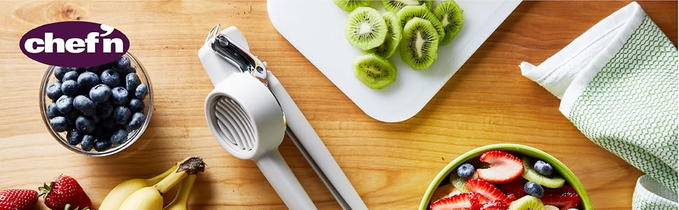 Chef&amp;#39;n FreshForce Handheld Slicer