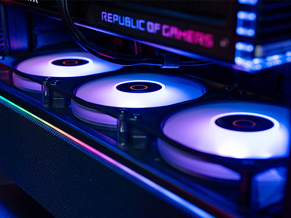 Gamma F12 Elite BK ARGB REVERSE BLADE 3 IN 1