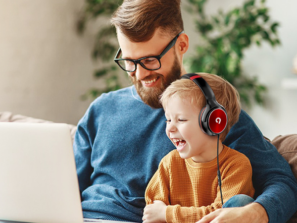 headphone with safety volume limit