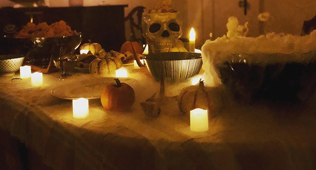 Halloween decor