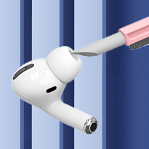 1 cleaning airpods