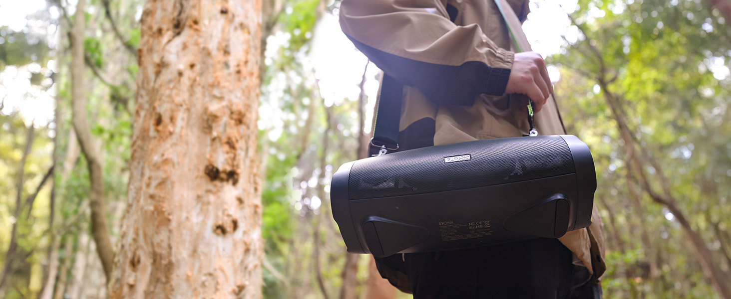 Convenient Shoulder Strap Design