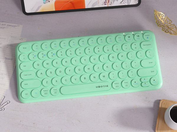 BLUETOOTH SLIM KEYBOARD