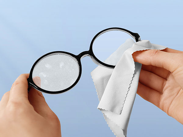 glasses cleaner