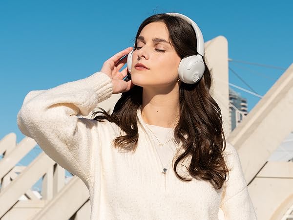 Listening to music on go lux