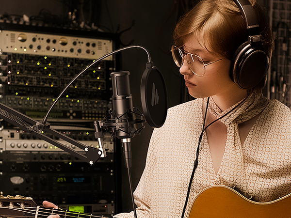 XLR Condenser microphone