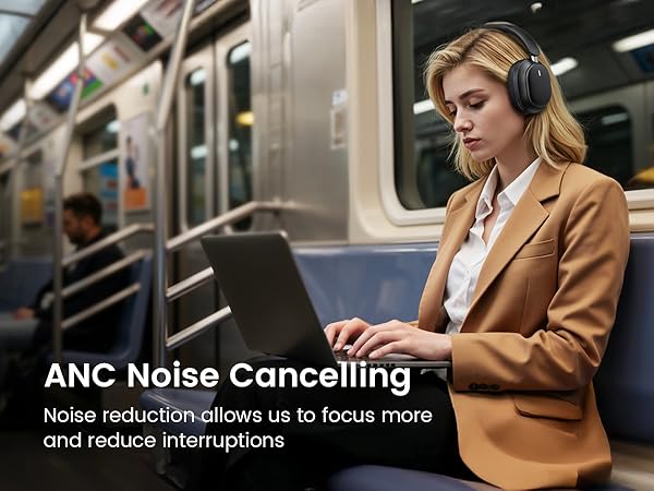 sound cancelling headphones