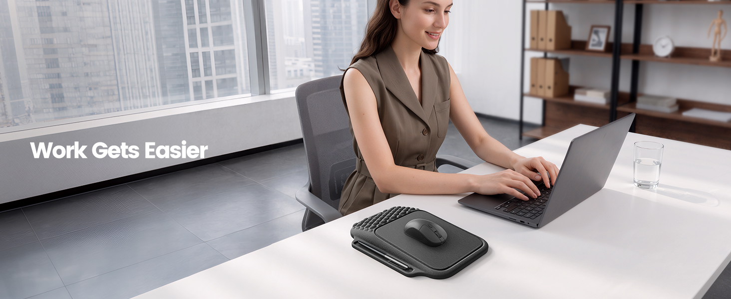 black mouse pad
